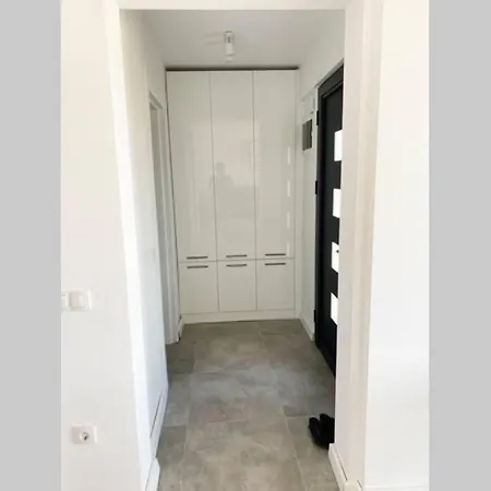 Newly Furnished Private In Gundogan 度假居
